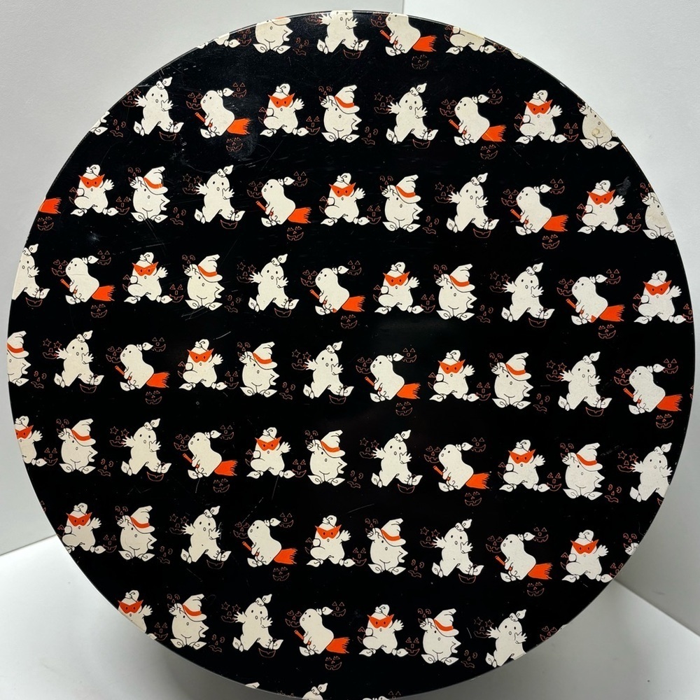 Wonderful vintage 80s Halloween ghost tin with original Eaton’s tag